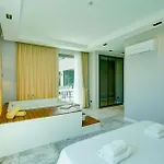 Venus 8 - Planet Luxury Islamlar (Mediterranean)