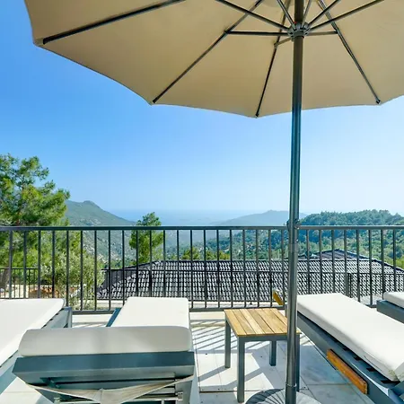 Venus 8 - Planet Luxury