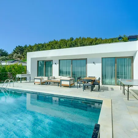 Venus 8 - Planet Luxury