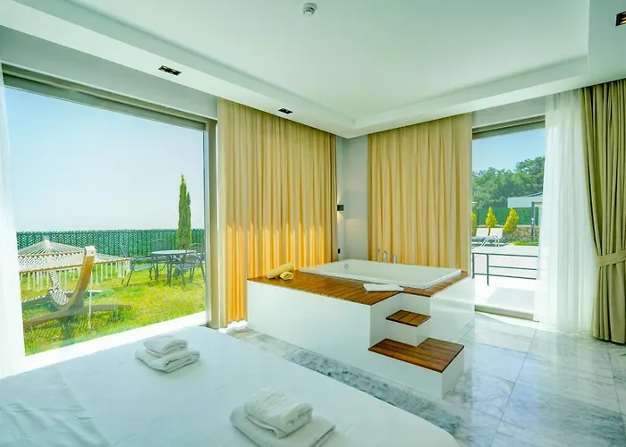 Venus 8 - Planet Luxury 别墅 Islamlar (Mediterranean)