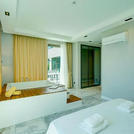 Venus 8 - Planet Luxury Islamlar (Mediterranean)